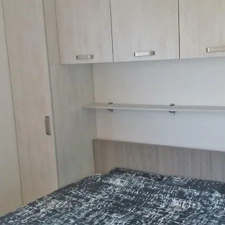 Апартаменты Cosy With The Best Sea View Мандре
